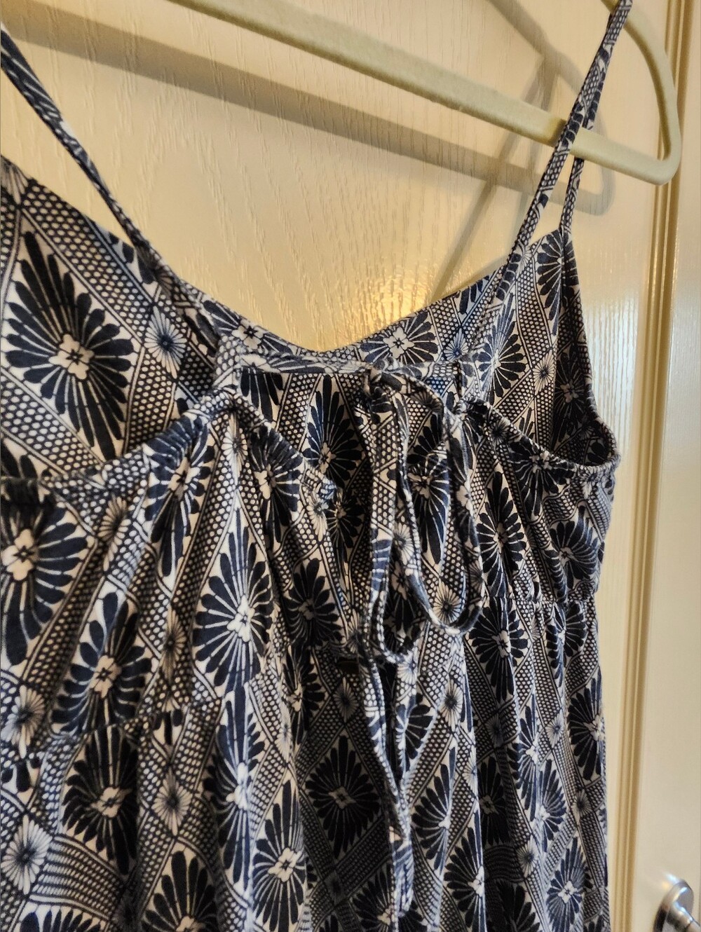 O'NEILL Jenna Ink Blue Geometric Print Maxi Dress. Size Medium. - Picture 9 of 15